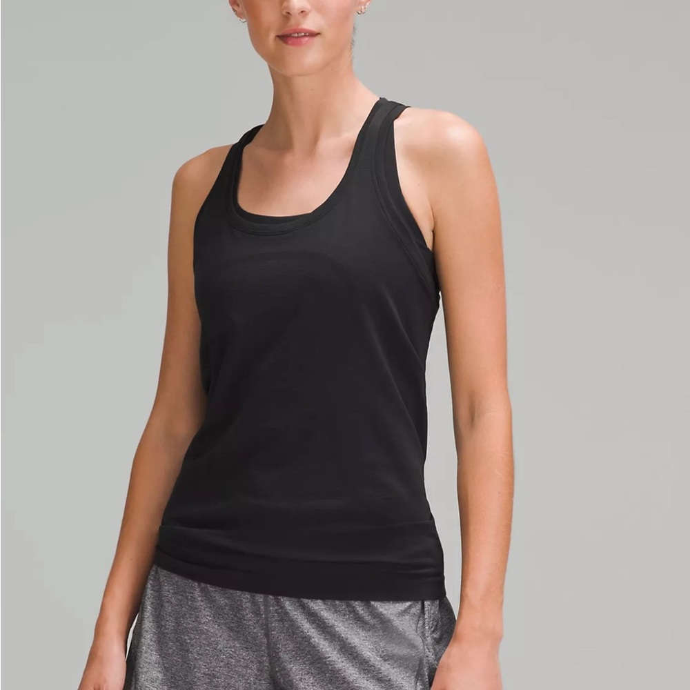 Lululemon black racer back swiftly 2.0 tank top